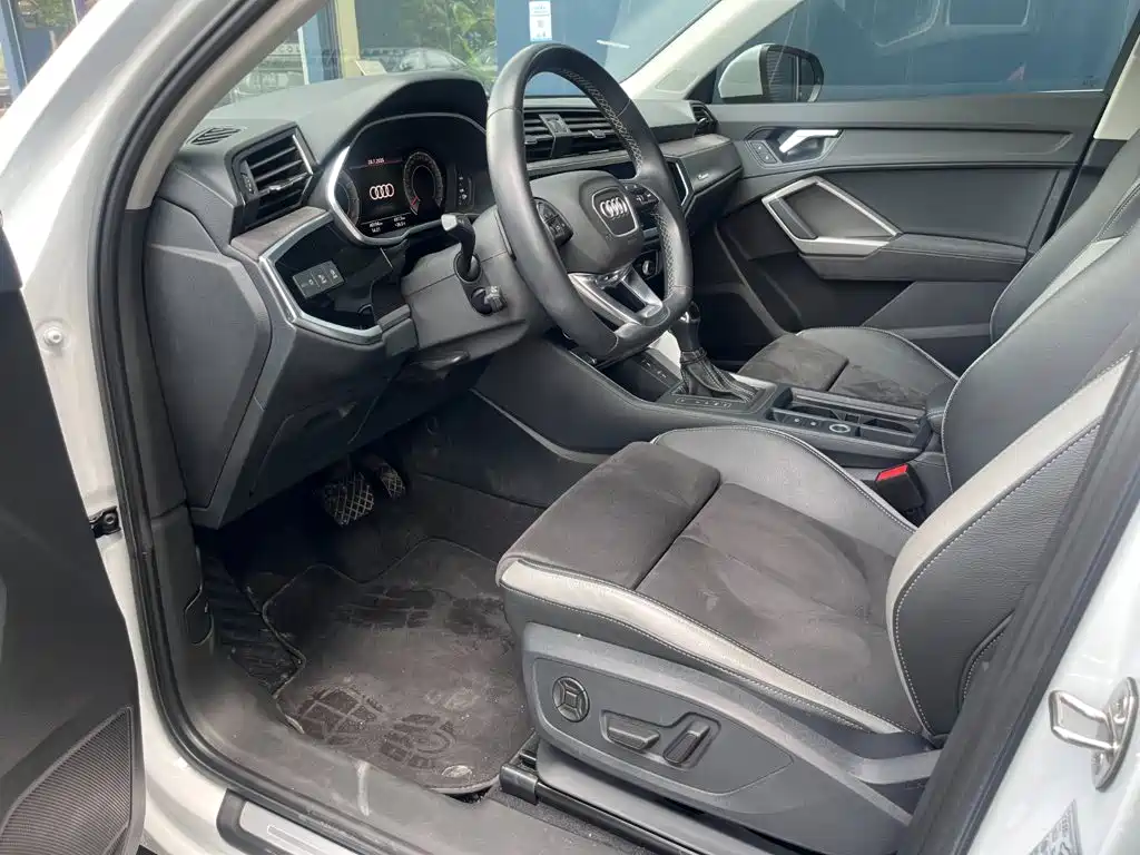 Audi Q3 2022