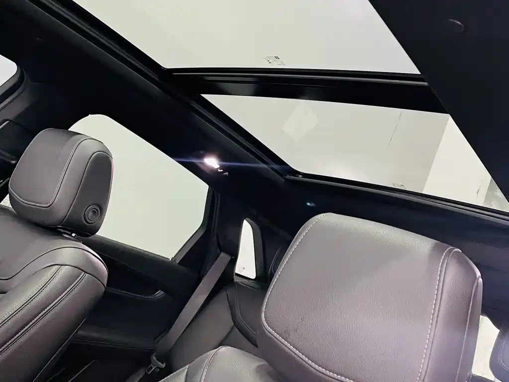 Cadillac XT5 2021 — фото 17