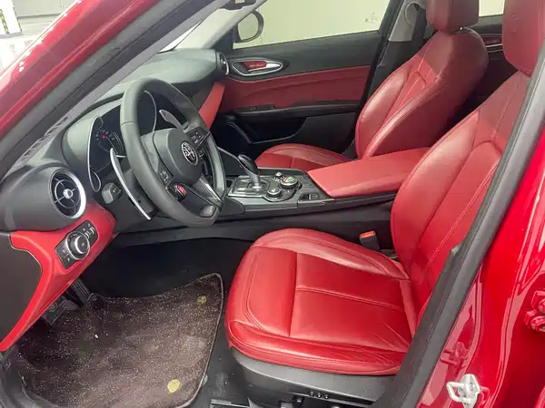 Alfa Romeo Giulia Juliet 2020