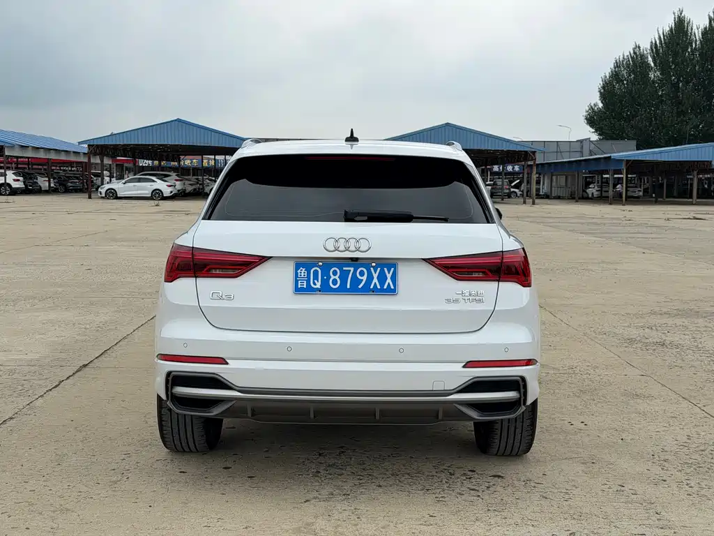 Audi Q3 2022