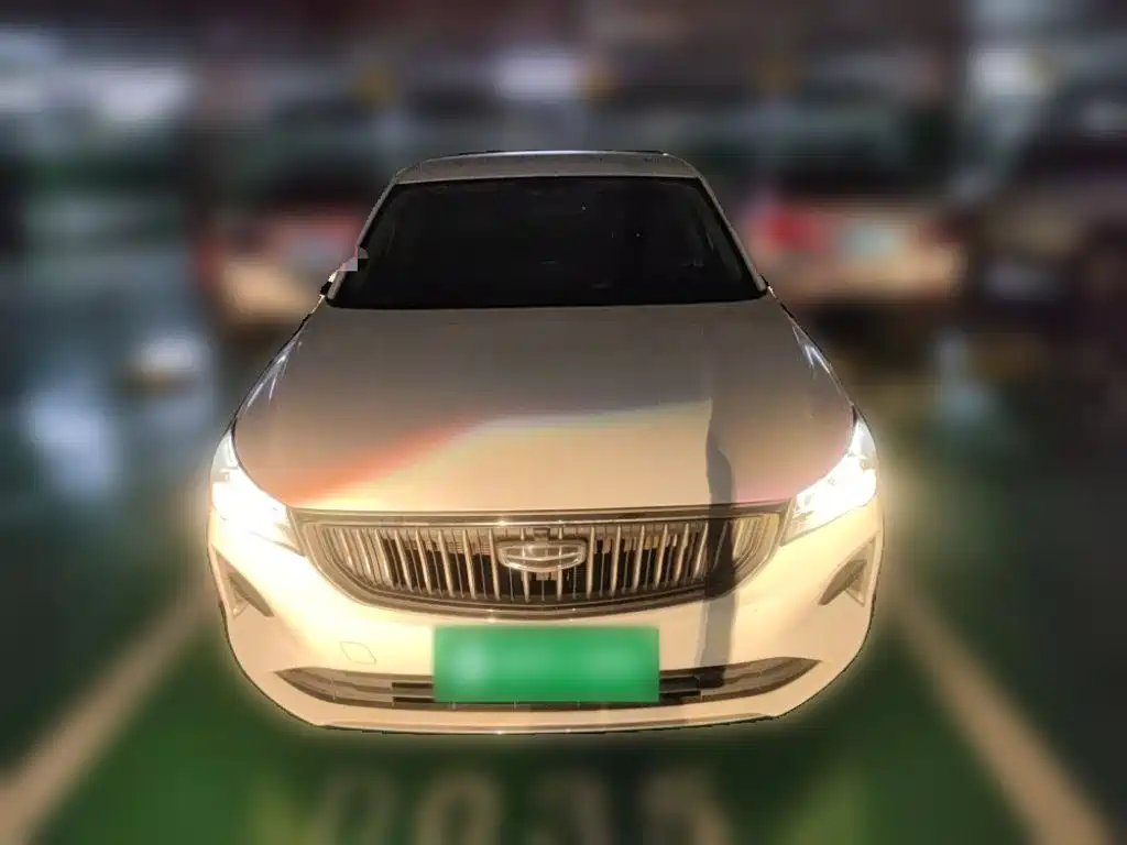 Geely Emgrand 2023
