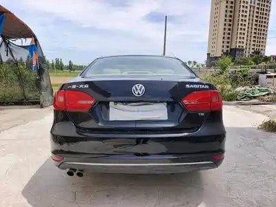 Volkswagen Sagitar 2014