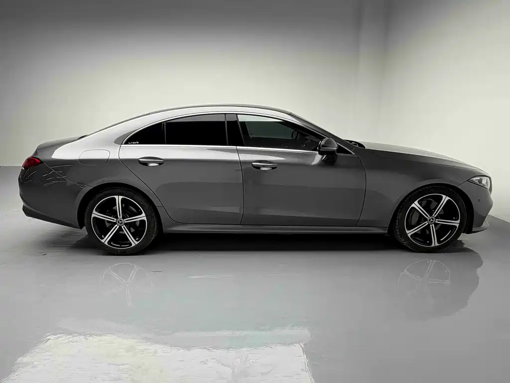 Mercedes-Benz CLS 2019 — фото 2