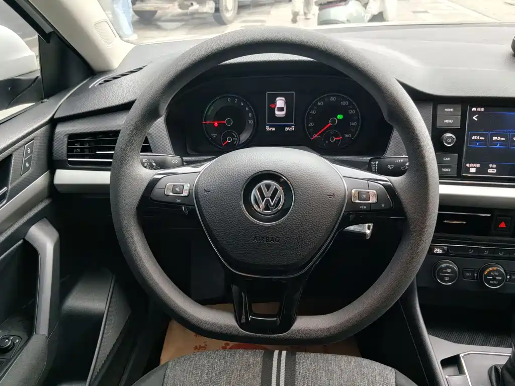 Volkswagen Lavida Pure Electric 2021 — фото 18