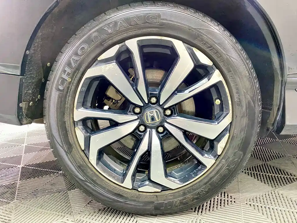 Honda UR-V 2018 — фото 18