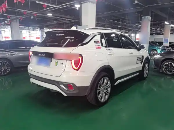 Lynk & Co 01 2020