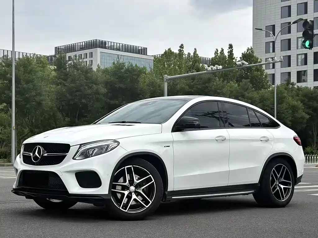 Mercedes-Benz GLE Coupe 2016 — фото 1