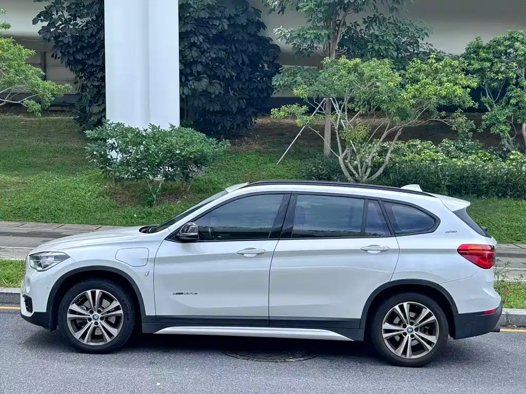 BMW X1 New Energy 2018 — фото 4