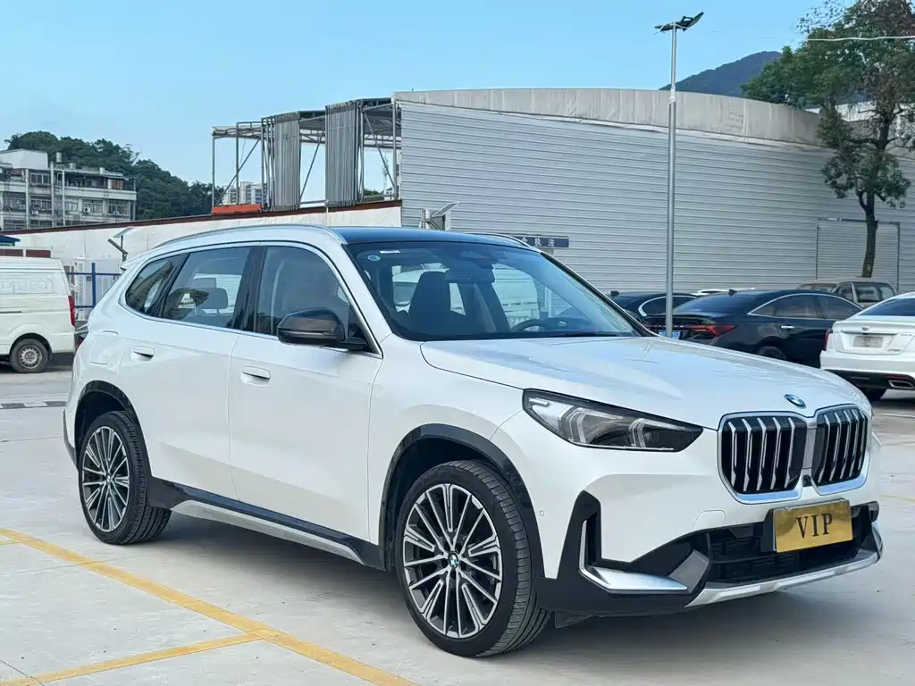 BMW X1 2023