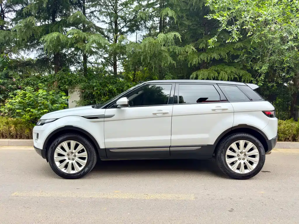 Land Rover Evoque 2016 — фото 2