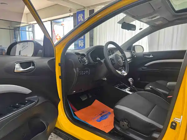 Kia KX1 2021