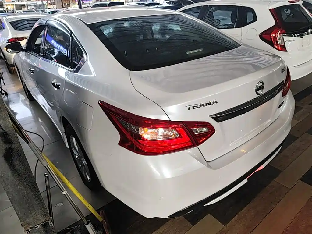 Nissan Teana 2018 — фото 5
