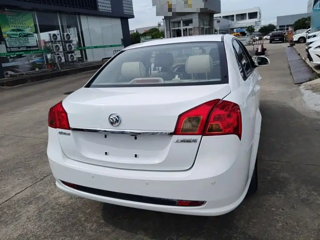 Buick Excelle 2015