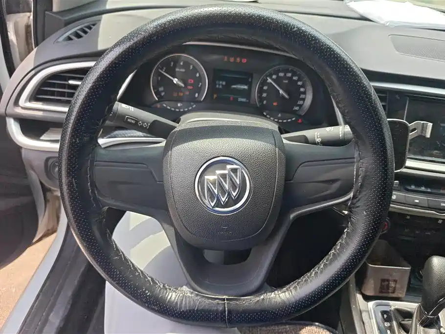 Buick Excelle 2020 — фото 15