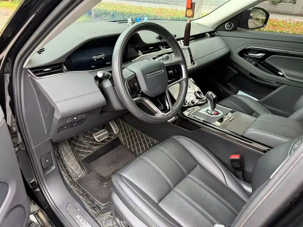 Land Rover Range Rover Evoque 2023 — фото 8