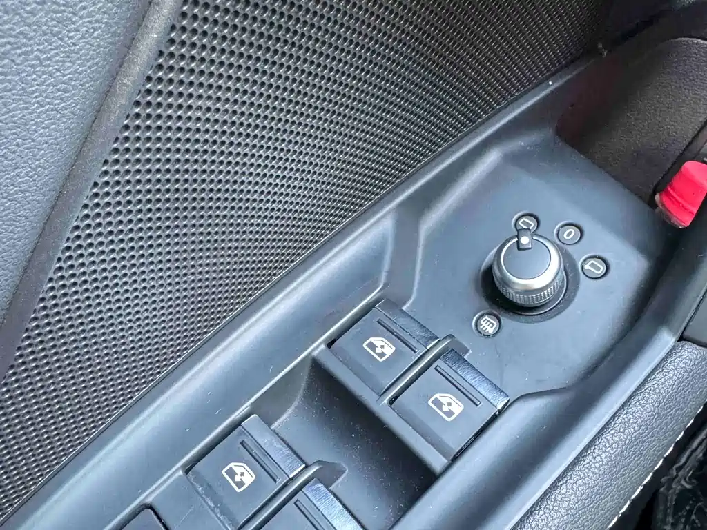 Audi A3 2022 — фото 27