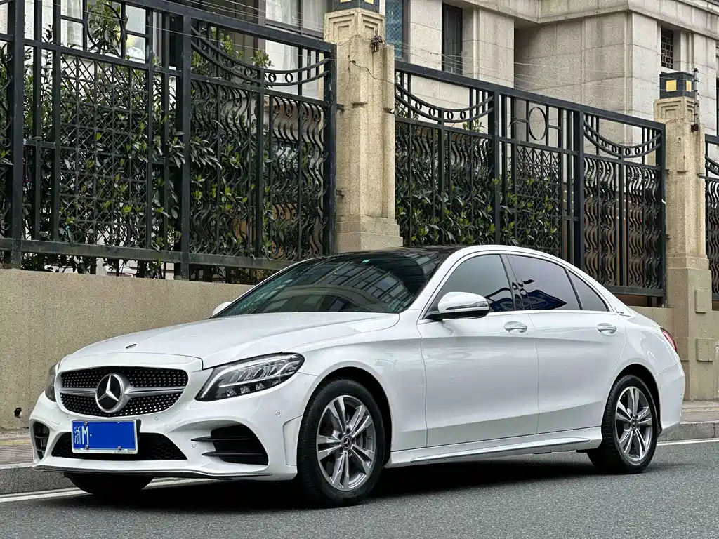 Mercedes-Benz C-Class 2021 — фото 1
