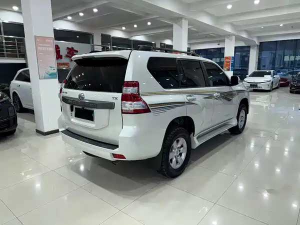 Toyota Prado 2016
