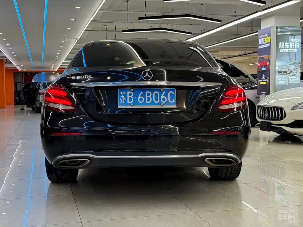 Mercedes-Benz E-Class 2020 — фото 13