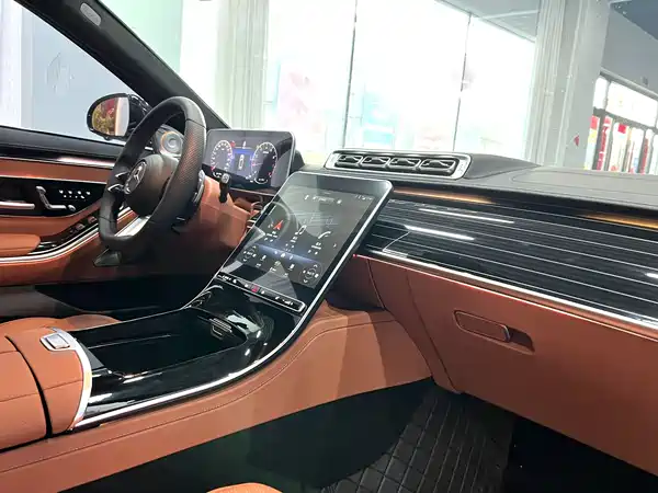 Mercedes-Benz S-Class 2014