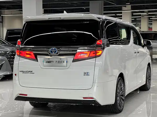 Toyota Vellfire 2021