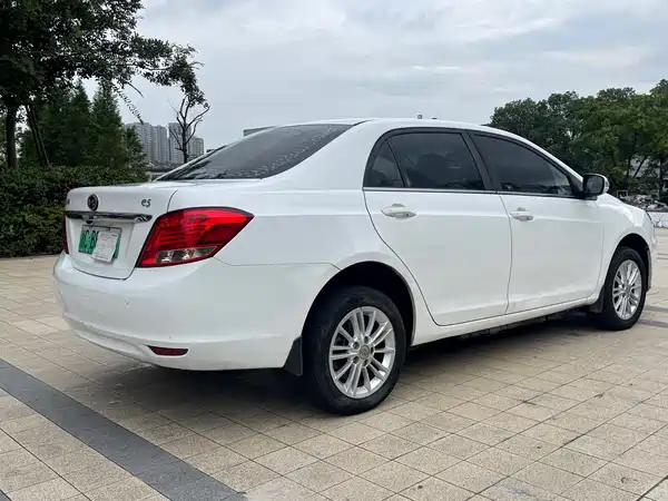 BYD e5 2019