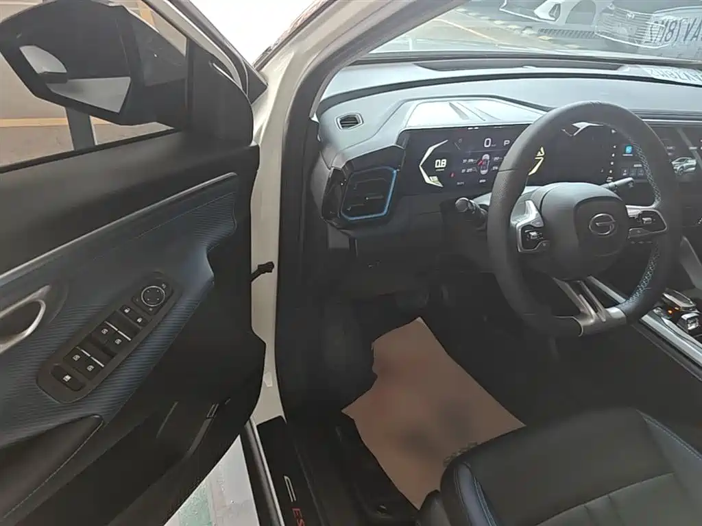 GAC Motor Trumpchi GS3 2023 — фото 16