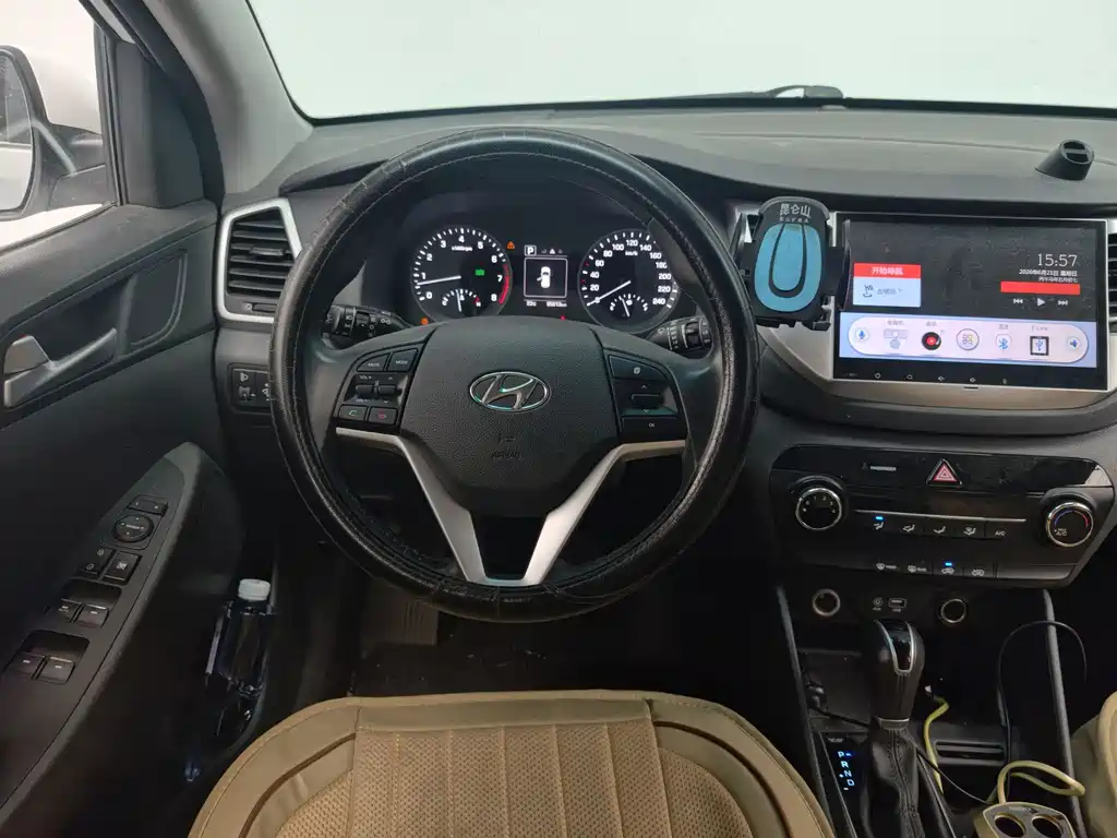 Hyundai Tucson 2016 — фото 14