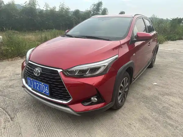 Toyota Yaris L 2022