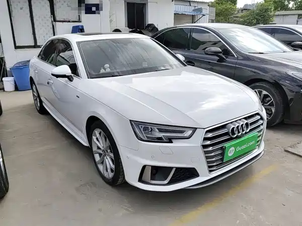 Audi A4L 2019