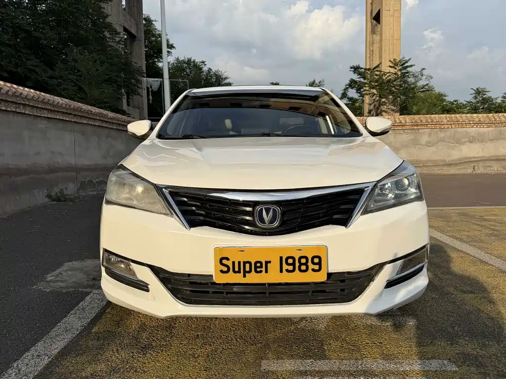 Changan Yuexiang V7 2017 — фото 2