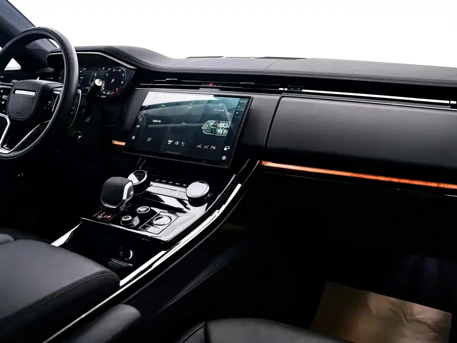 Land Rover Range Rover Sport 2024 — фото 24