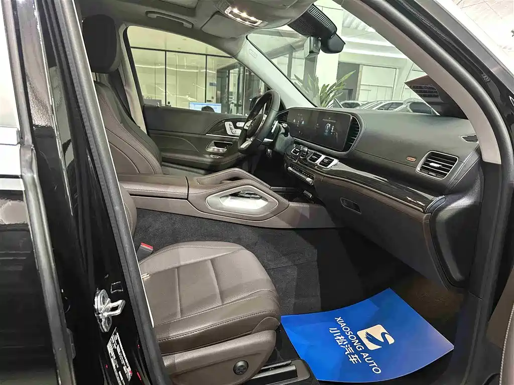 Mercedes-Benz GLS 2023 — фото 16