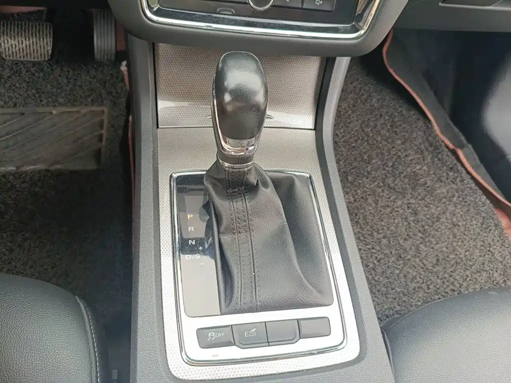 Roewe i6 Classic 2019