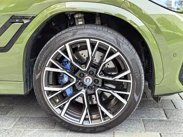 BMW X6 M 2022