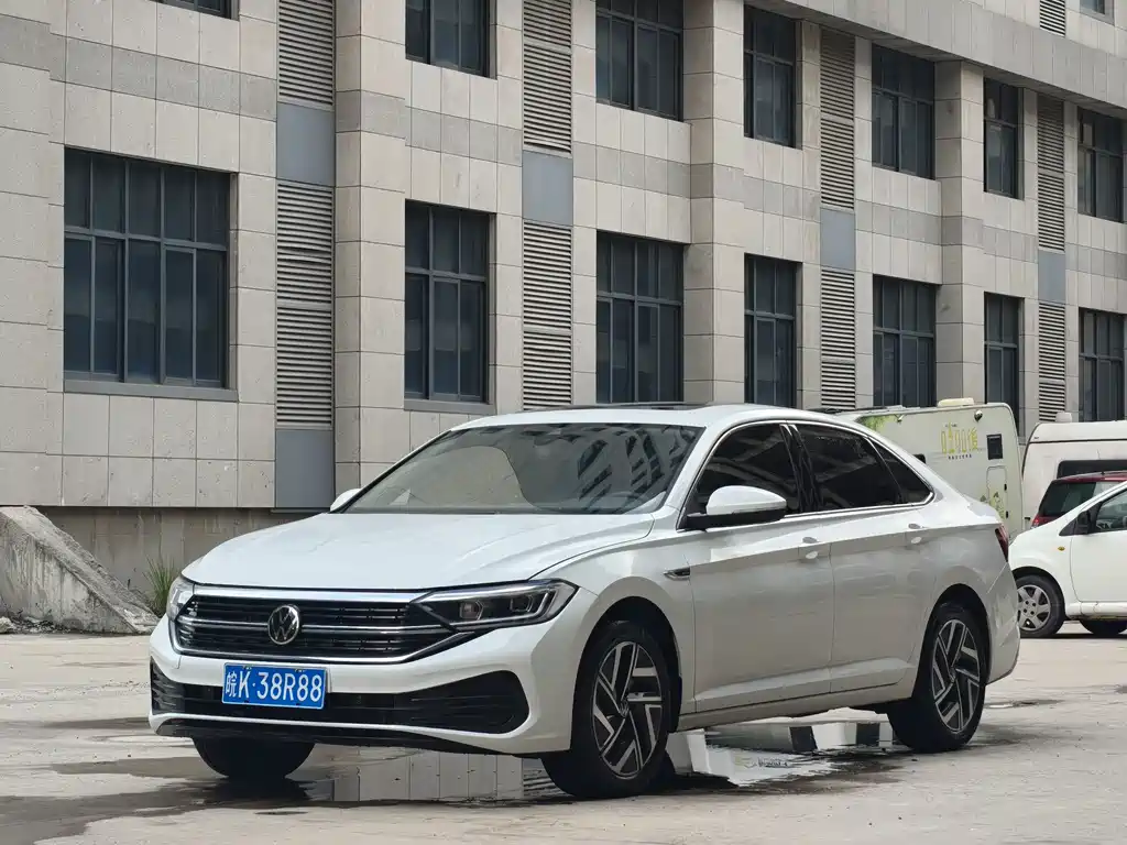 Volkswagen Sagitar 2024