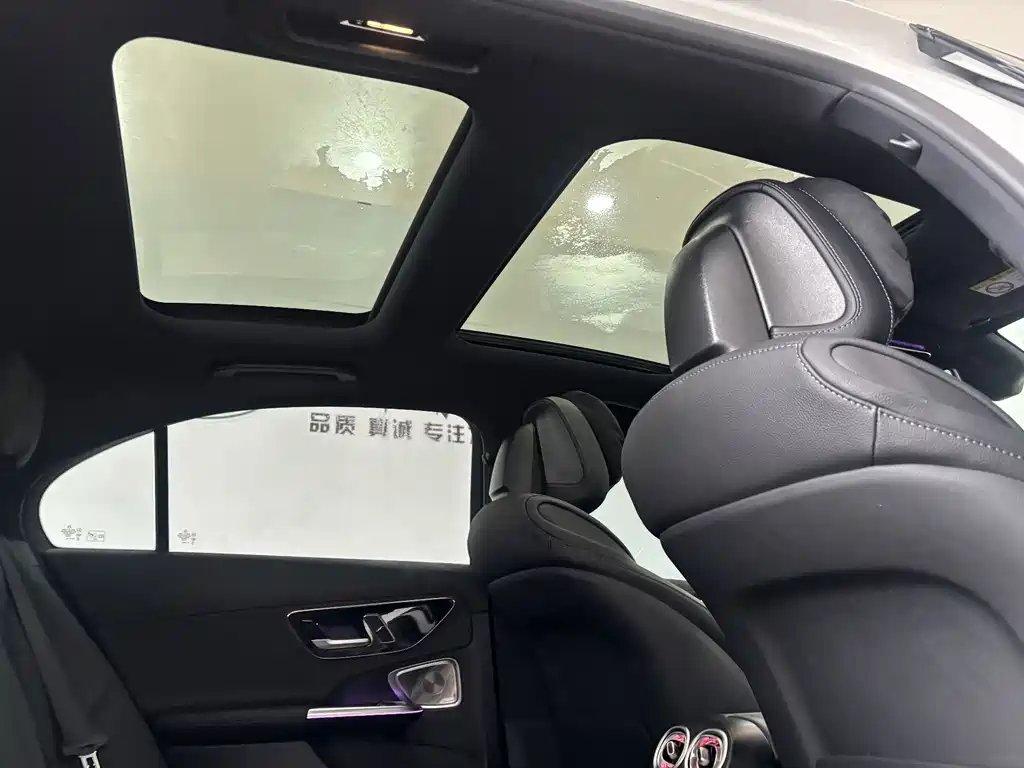 Mercedes-Benz C-Class 2025 — фото 30