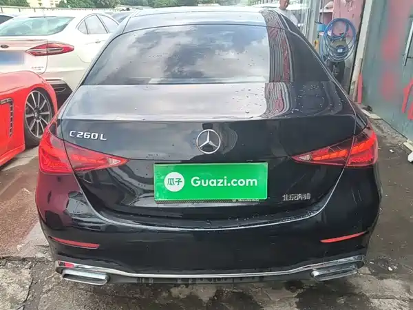 Mercedes-Benz C-Class 2024