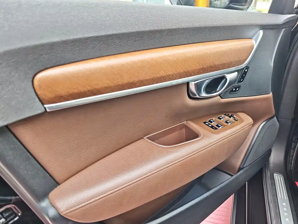 Volvo S90 2020 — фото 17