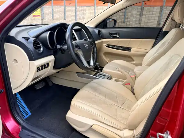 Changan Eado 2016
