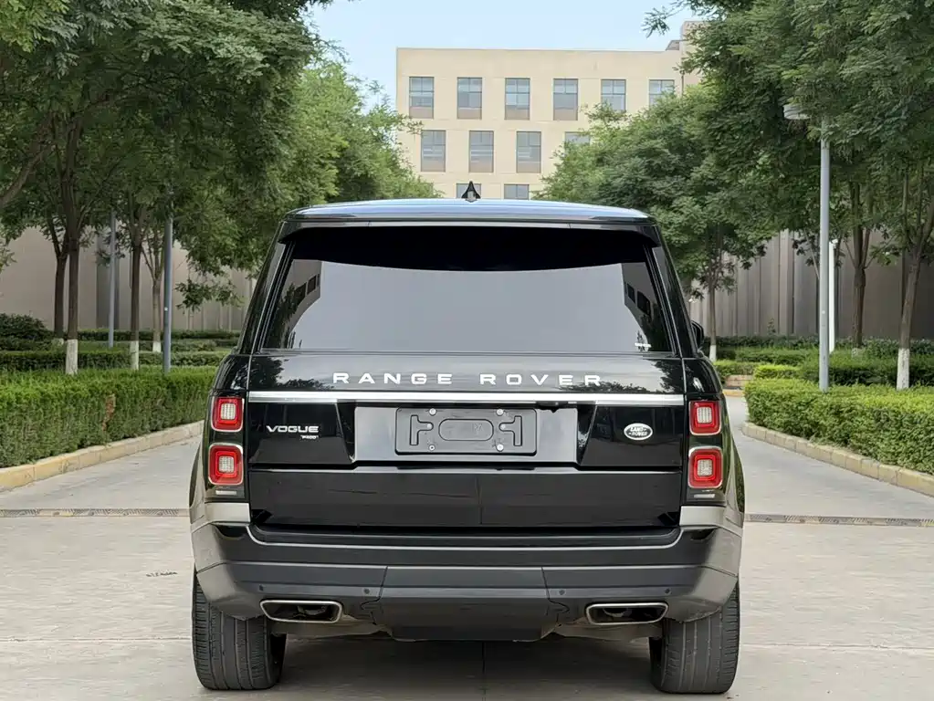 Land Rover Range Rover 2020 — фото 21