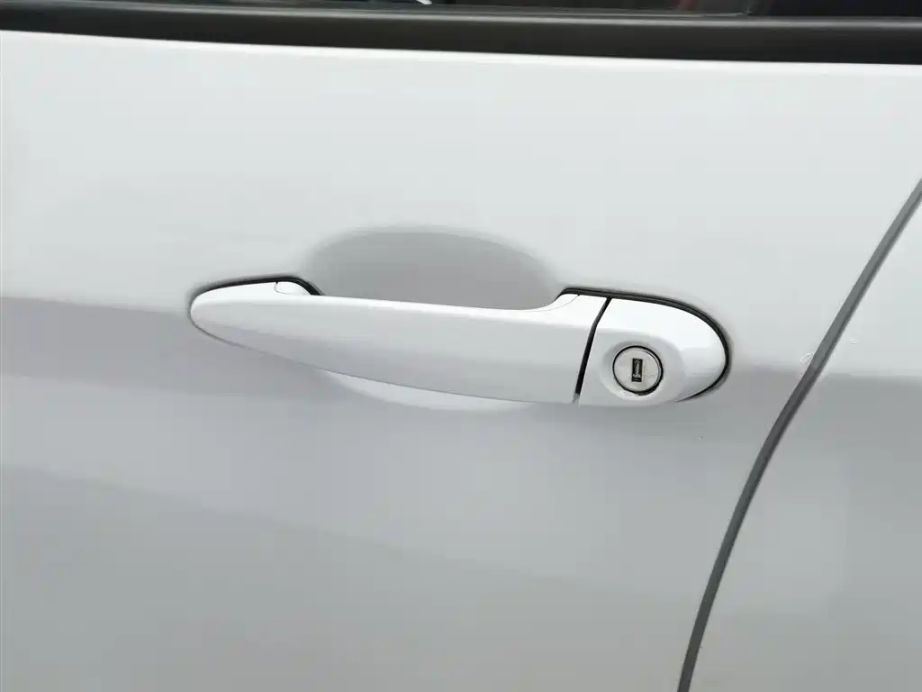 BMW X1 2015 — фото 18
