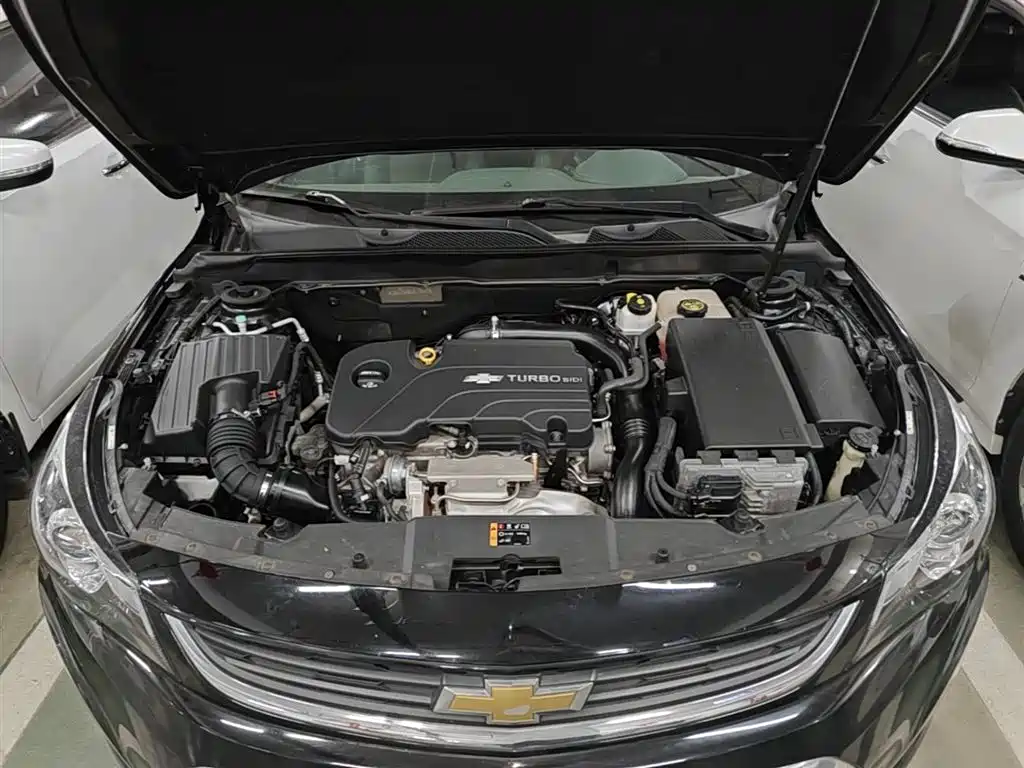 Chevrolet Malibu 2018 — фото 20