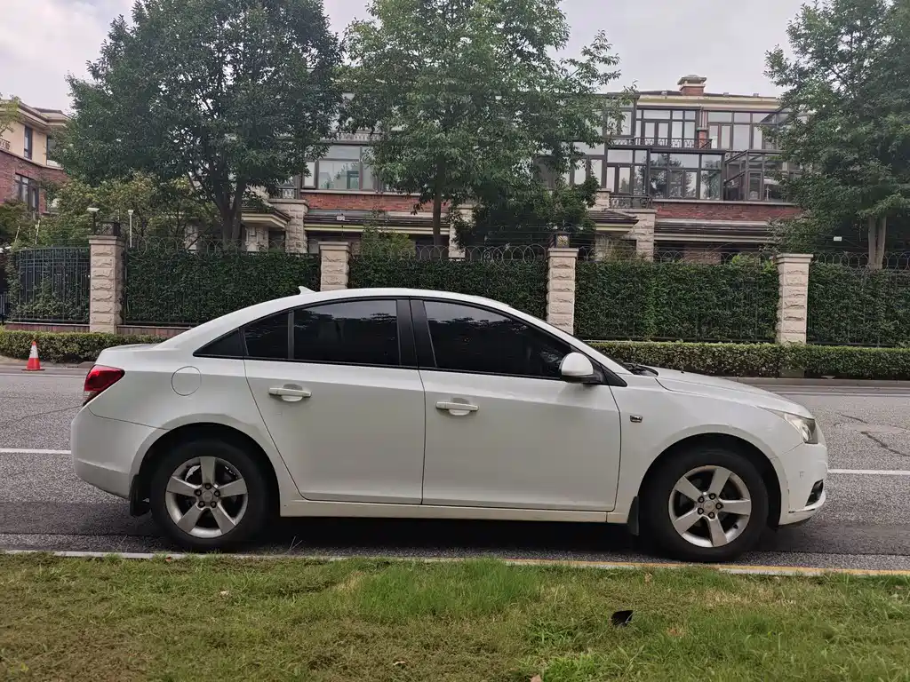 Chevrolet Cruze 2014