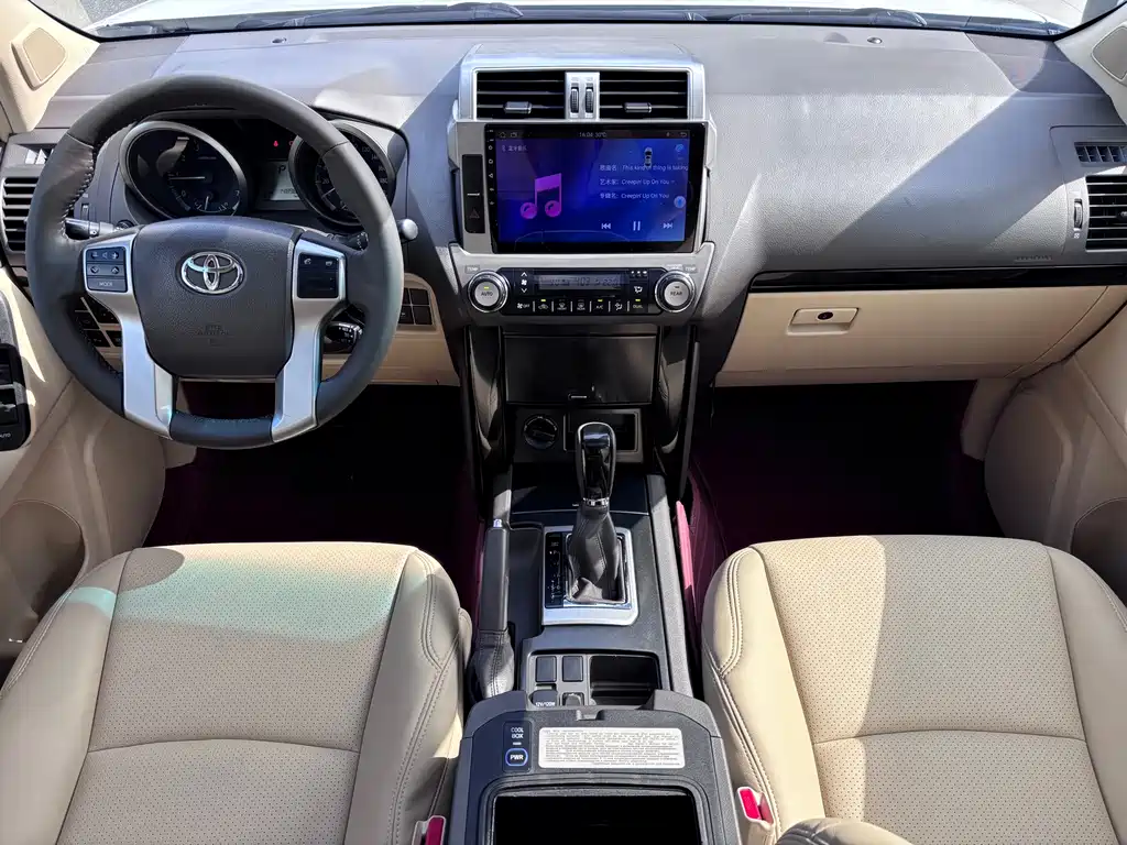 Toyota Prado 2016 — фото 13