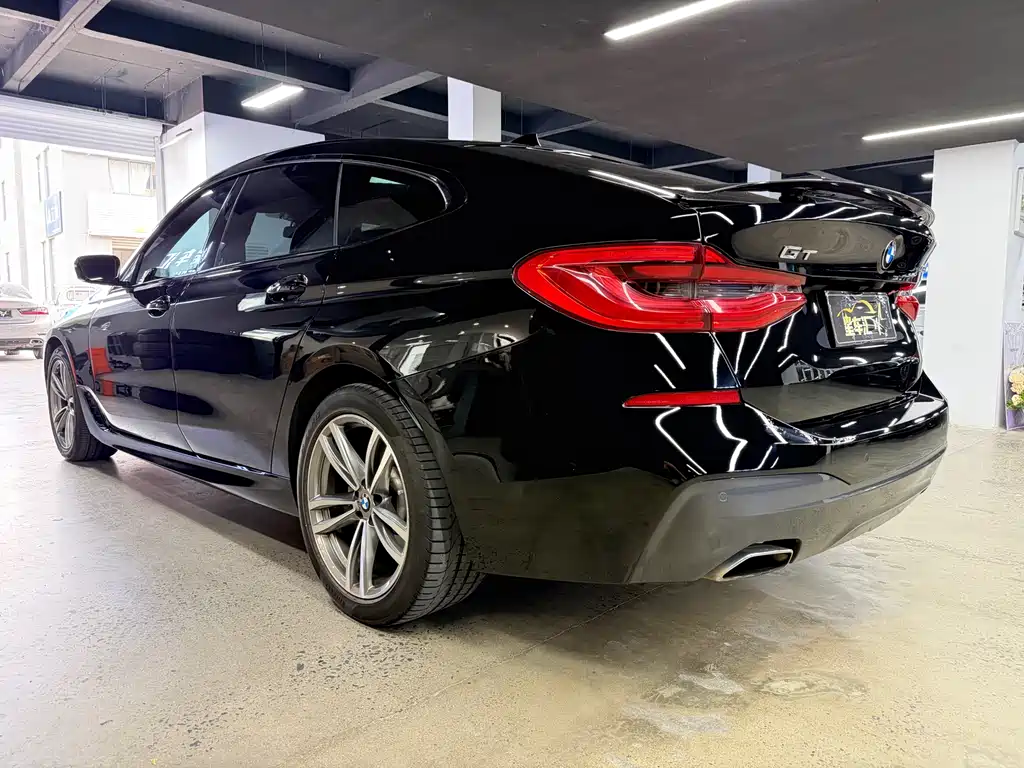 BMW 6 Series GT 2019 — фото 11