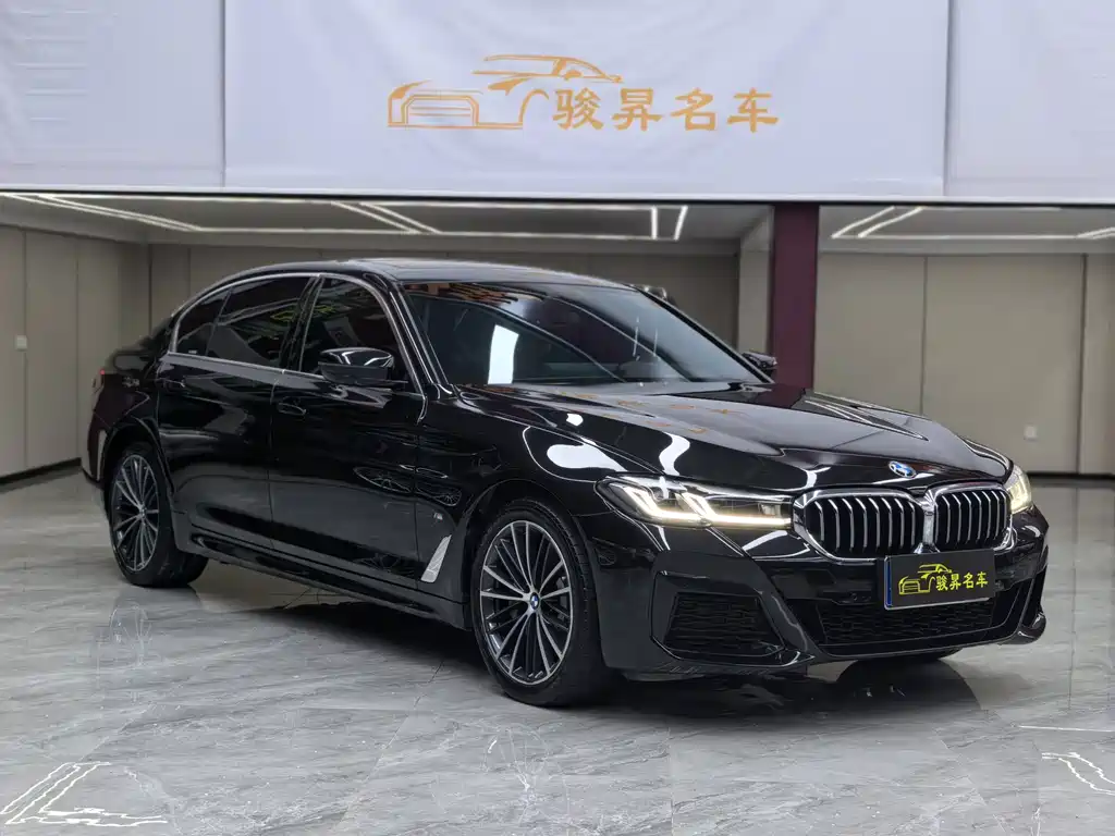 BMW 5 Series 2022