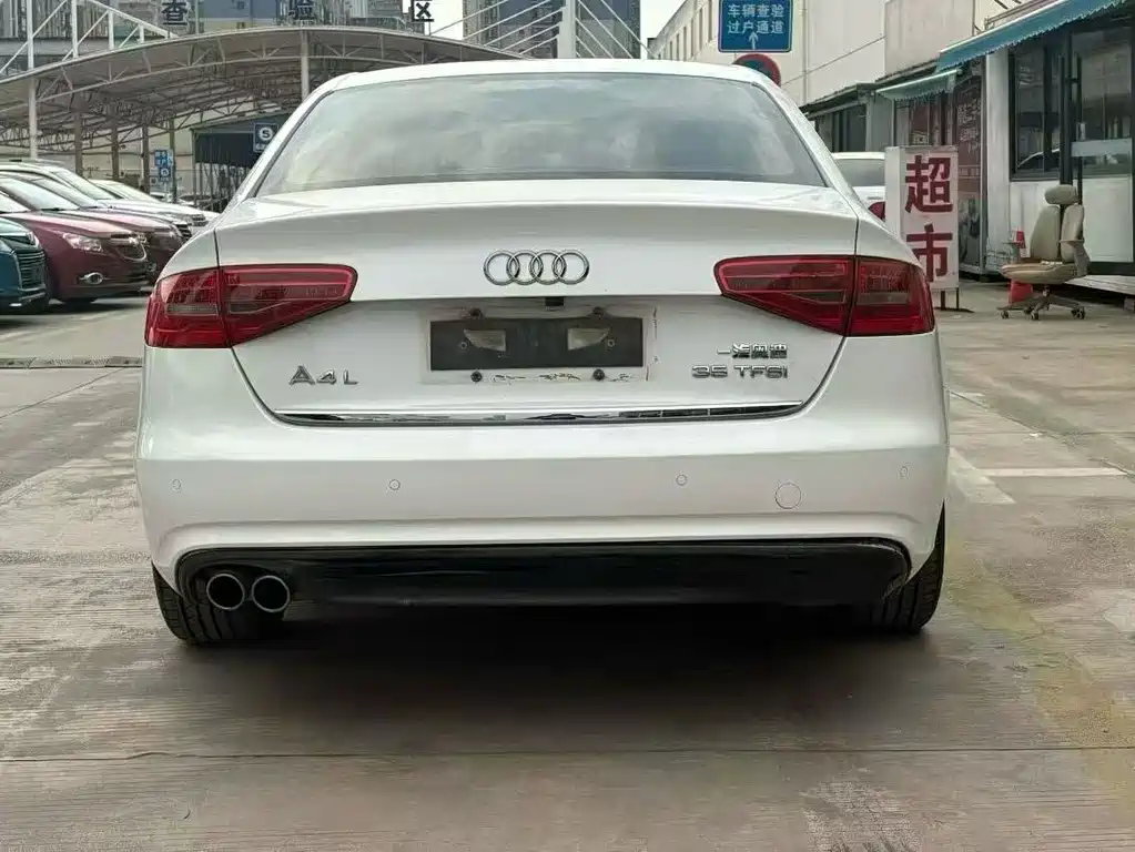 Audi A4L 2015 — фото 8