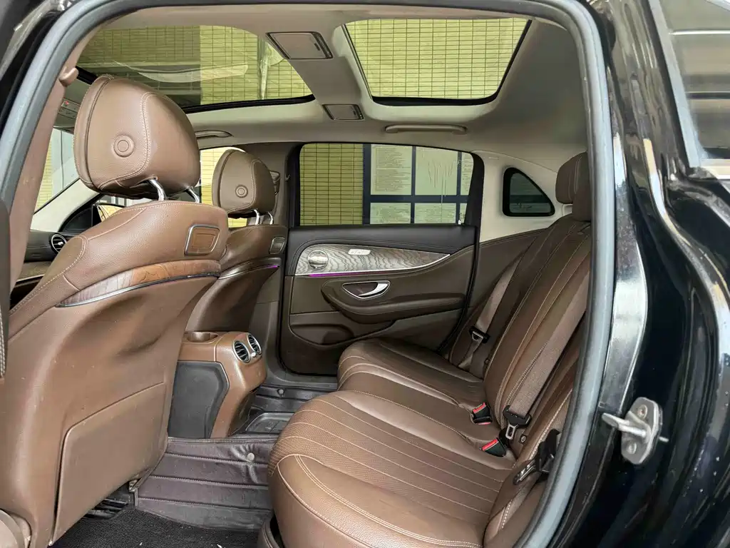 Mercedes-Benz E-Class 2018