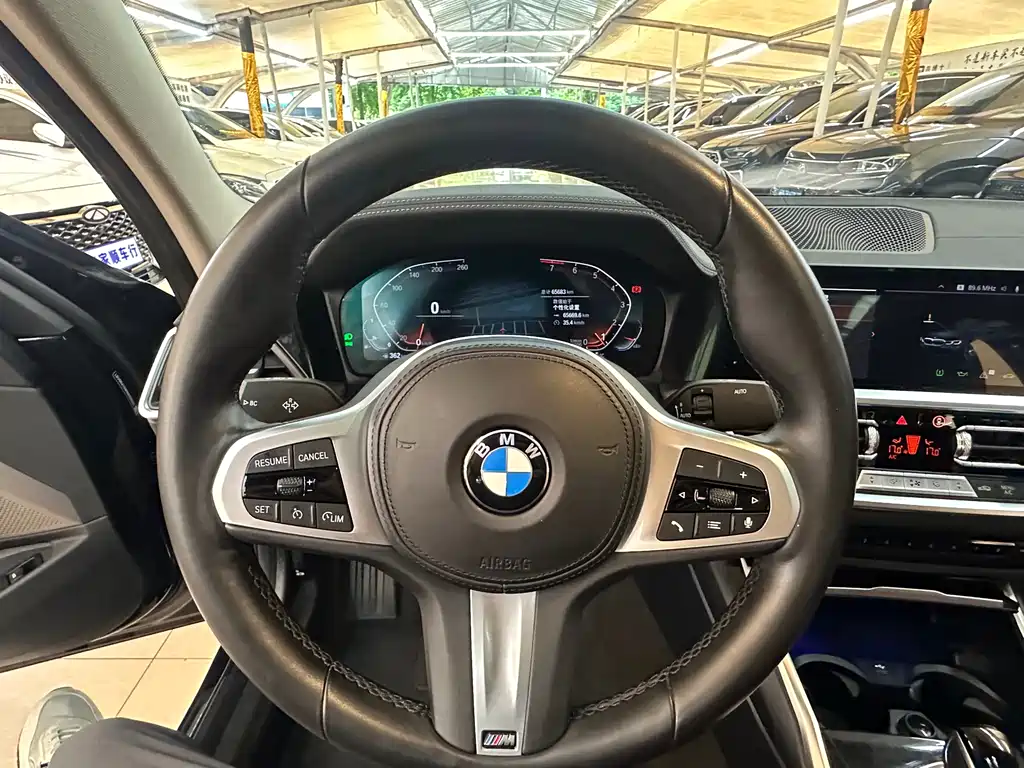 BMW 3 Series 2022 — фото 11